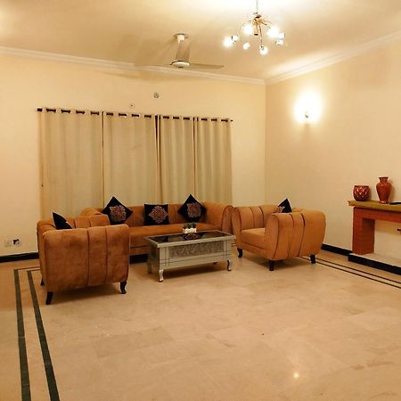 Royal Residential Hotel Islamabad Luaran gambar