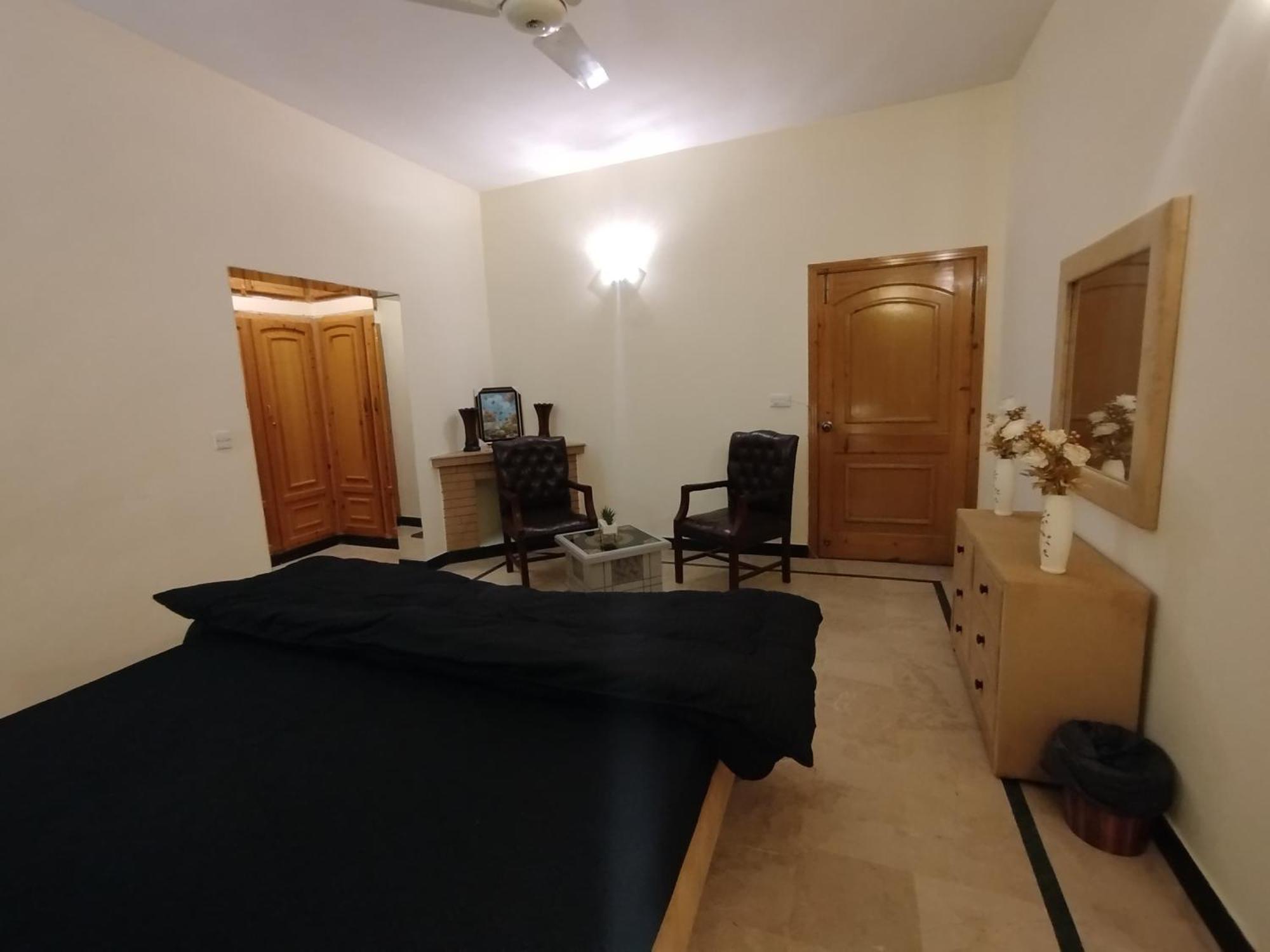 Royal Residential Hotel Islamabad Luaran gambar