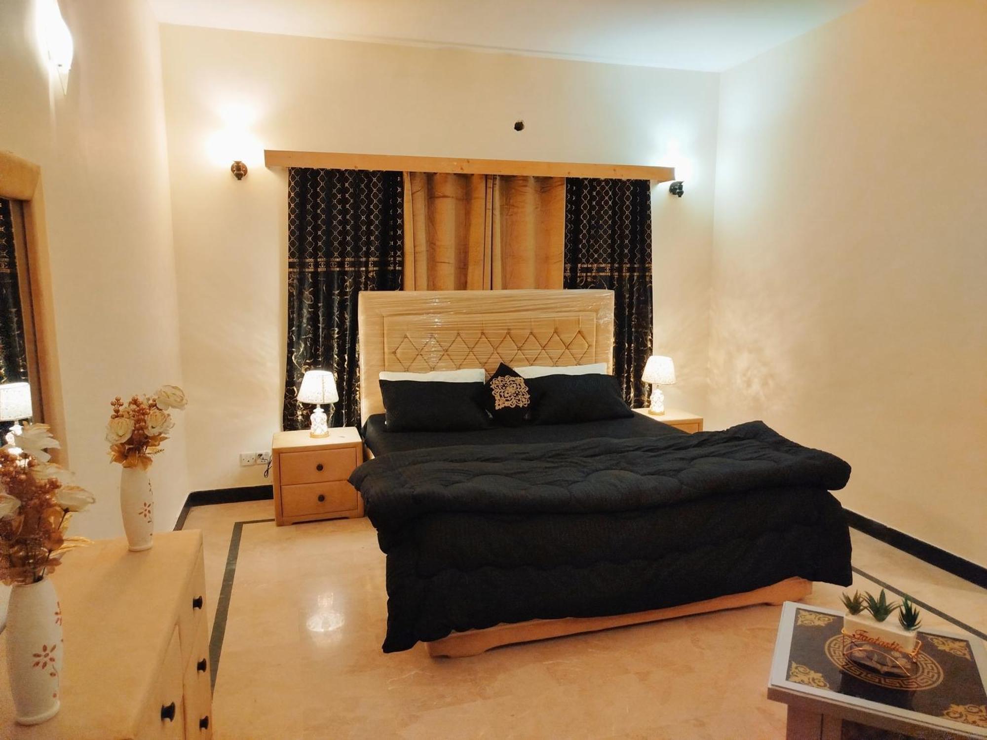 Royal Residential Hotel Islamabad Luaran gambar